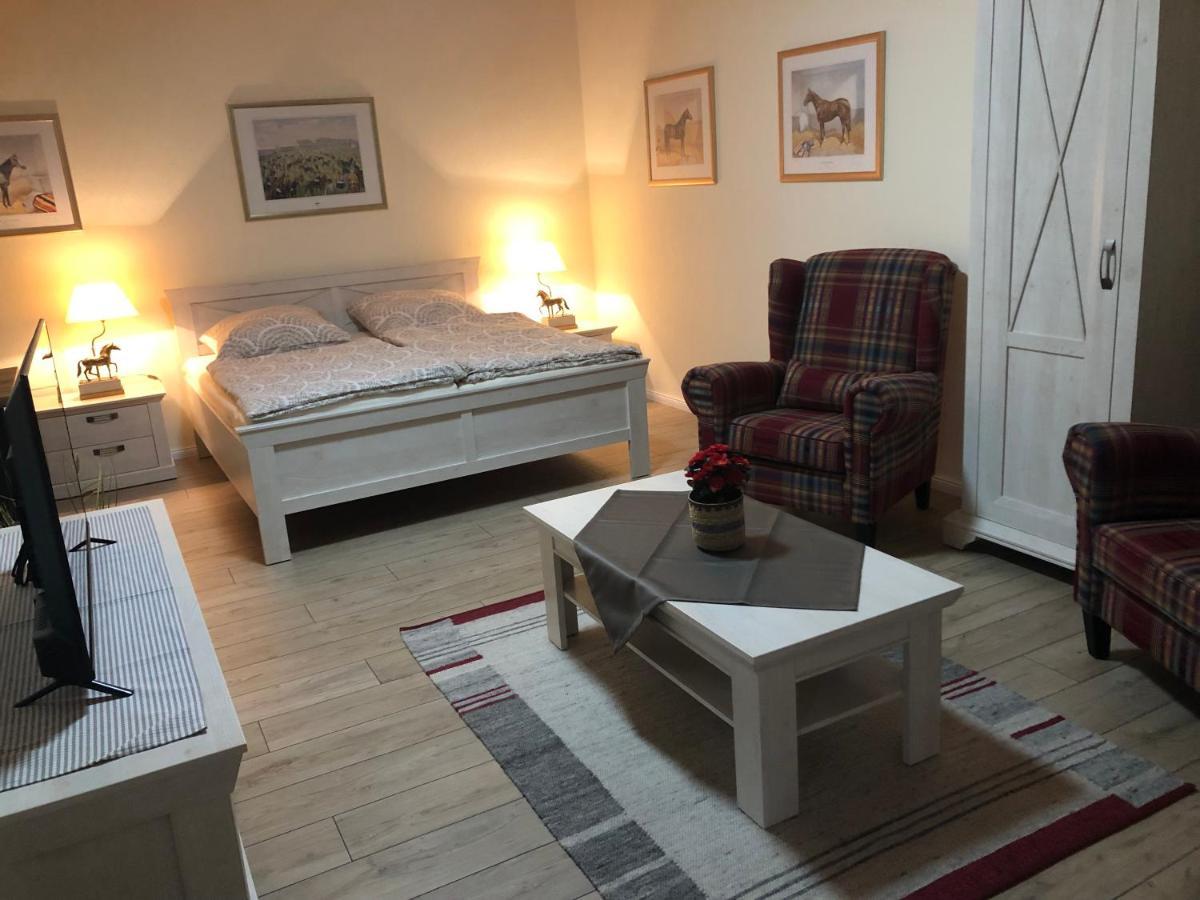 Ferienapartments Reitanlage Schenksolz Schenklengsfeld Esterno foto